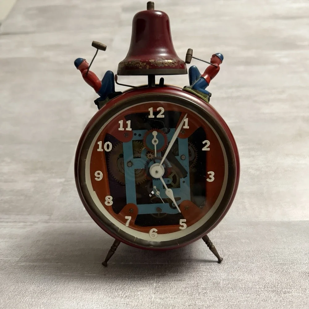 Vintage brass busy
